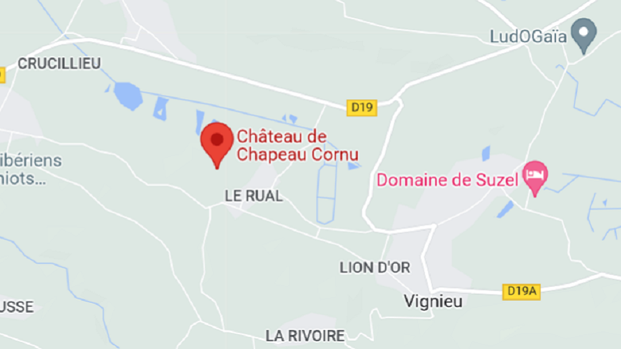 Chateau chapeau cornu